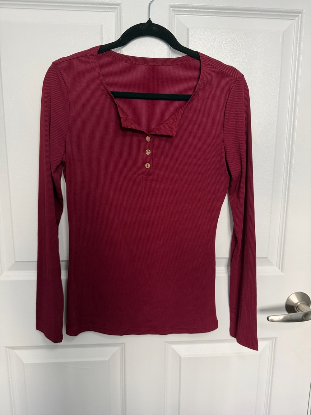 Long-Sleeve Henley Top in Deep Burgundy